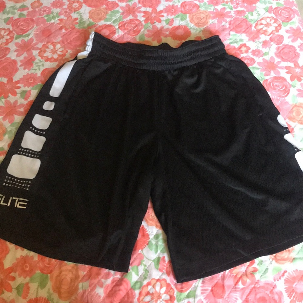 Nike Elite basketball shorts